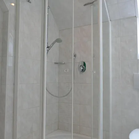 Altstadt-hotel Zum Hechten 3*