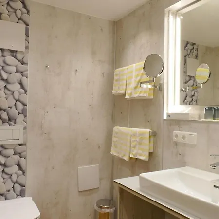 Altstadt-hotel Zum Hechten Hotel 3*