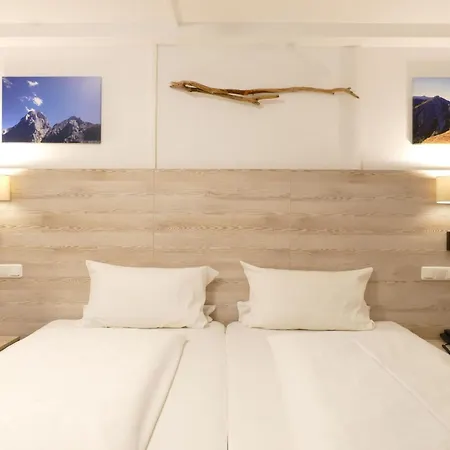 Hotel Altstadt-hotel Zum Hechten Füssen