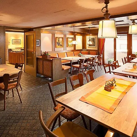 Altstadt-hotel Zum Hechten Фюссен