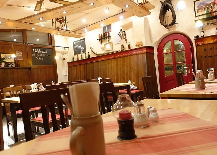 ホテル Altstadthotel 