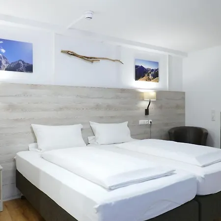 Altstadt-hotel Zum Hechten Hotel Fussen