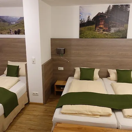 Altstadt-hotel Zum Hechten Fussen